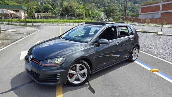 VOLKSWAGEN GOLF 2.0 TSI GTI 16V TURBO GASOLINA 4P AUTOMÁTICO